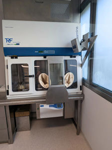 cabina di sicurezza microbiologica classe III 1