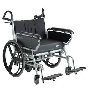 sedia a rotelle manuale