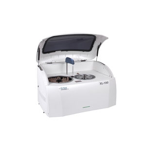 analizzatore di chimica clinica automatizzato
