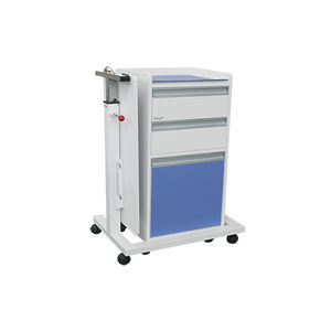 comodino con rotelle 1