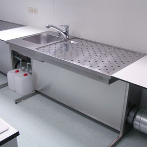 workstation da laboratorio per macroscopia 1