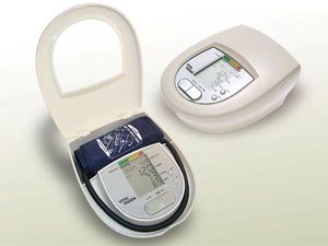sfigmomanometro elettronico automatico