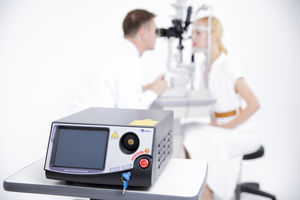 laser per fotocoagulazione retinica