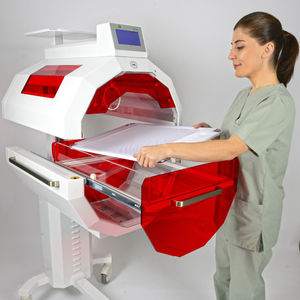 lampada di fototerapia neonatale