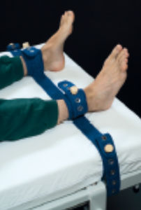 cinghia di fissaggio per letto ospedaliero