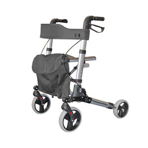 deambulatore rollator a 4 ruote