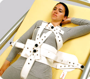 cinghia di fissaggio per letto ospedaliero