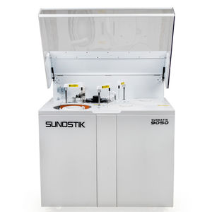 analizzatore biochimico automatico