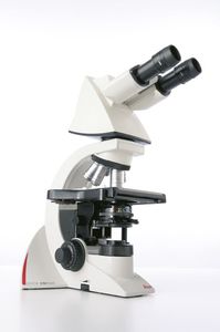 microscopio ottico
