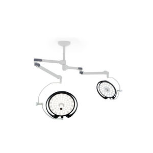 lampada scialitica a soffitto