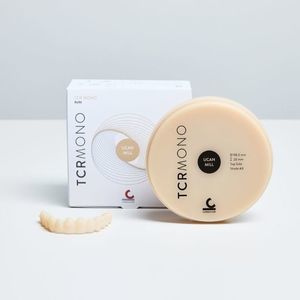 materiale odontoiatrico in acrilico