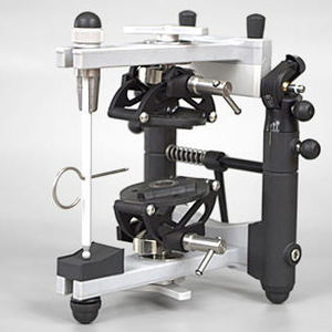 articolatore dentale non-Arcon 1