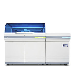 analizzatore di chimica clinica automatico