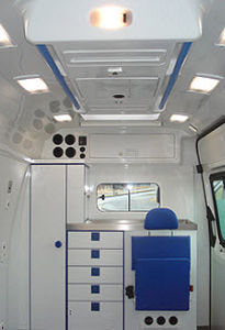 ambulanza furgone / tipo C