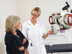 sistema di radioterapia superficiale a raggi X