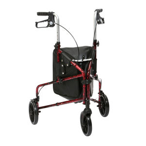 deambulatore rollator a 3 ruote 1