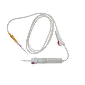 set per trasfusione di sangue