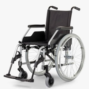 sedia a rotelle manuale