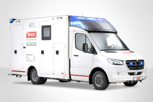 ambulanza con compartimenti