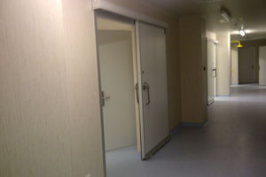porta da laboratorio