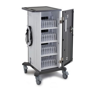 carrello informatico per caricamento di PC tablet
