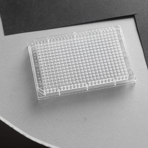 micropiastra per coltura tessutale