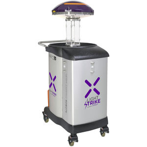 robot di disinfezione UV
