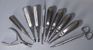 strumentario veterinario per estrazione dentale