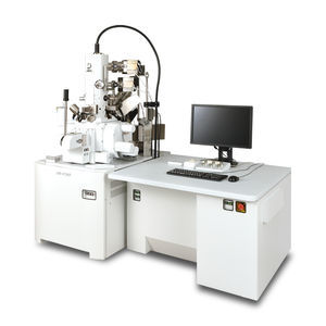microscopio FIB-SEM 1