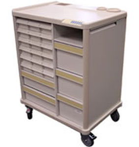 carrello di distribuzione di farmaci