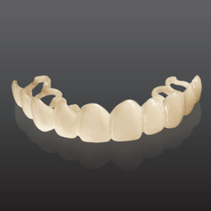 materiale per faccette dentali
