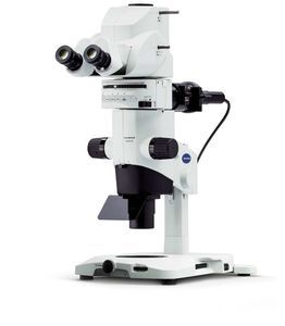 stereomicroscopio per scienze della vita