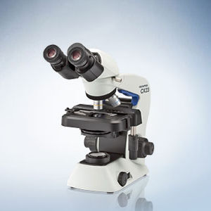 microscopio da laboratorio