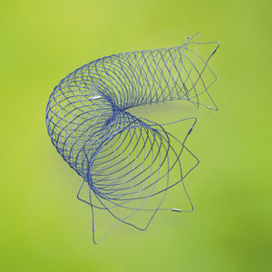 stent intracranico / in nitinol / in platino / autoespandibile