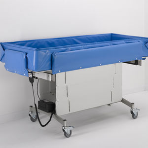 carrello da doccia ad altezza regolabile 1