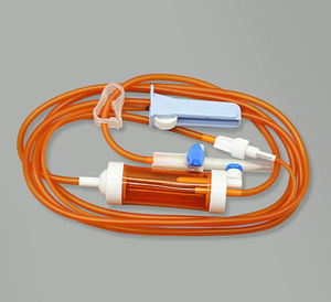set di infusione resistente alla luce 1