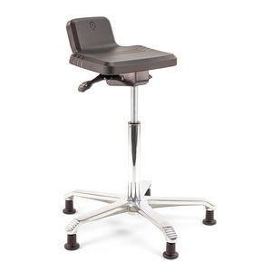 sgabello per struttura sanitaria 1