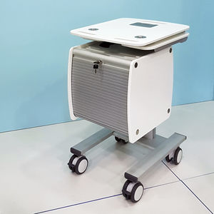 carrello informatico medico