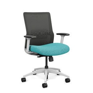 sedia da ufficio con braccioli