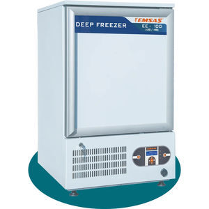 congelatore per plasma ematico