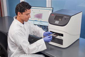 digitalizzatore di vetrini per microscopio