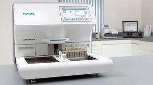 analizzatore di urina automatizzato 1