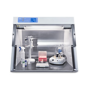 workstation da laboratorio per preparazione di DNA e di RNA