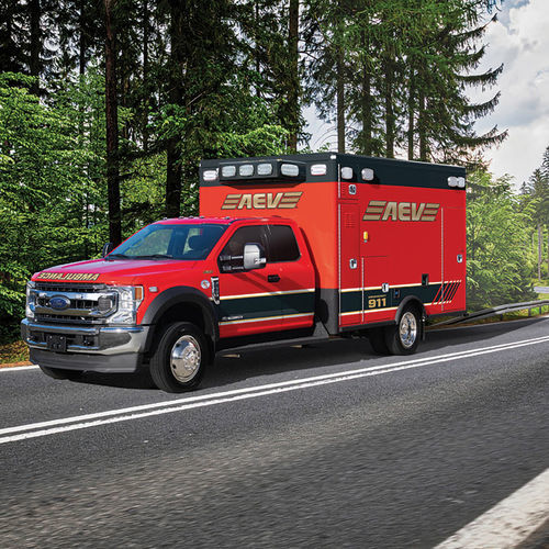 Ambulanza con compartimenti - American Emergency Vehicles - tipo I / con motore diesel