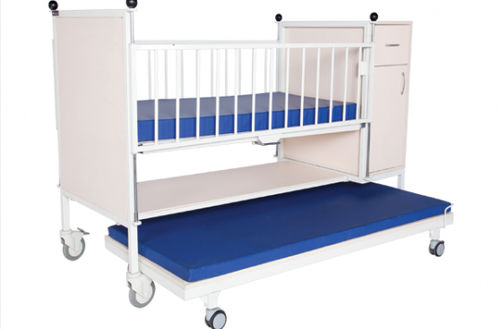Letto da ospedale - PLUS CK-03 / PB-03 - Medikal 2000 - manuale / pediatrico / con rotelle
