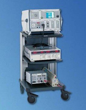 Carrello per dispositivi medici - metramobile® MET 20000 - Extron / Knurr - di trasporto / 3 ripiani