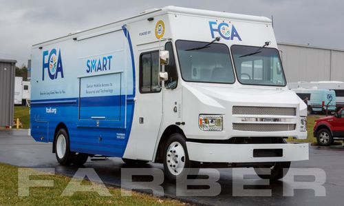 Unità mobile ospedaliera per cure ospedaliere - 17409 - Farber Specialty Vehicles - camion / con compartimenti