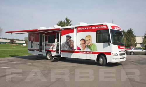 Unità mobile ospedaliera oftalmologica - 15618 - Farber Specialty Vehicles - autobus / diesel / automatica