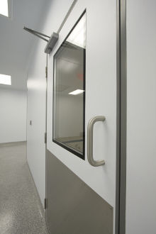 Porta per camera bianca - AES - AES Clean Technology - battente / a vetrina