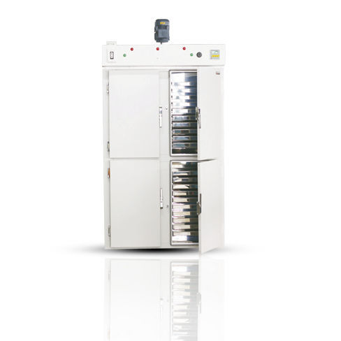 Forno di riscaldamento - M 1074 - Elektro-mag - per industria farmaceutica / a pavimento / 4 porte